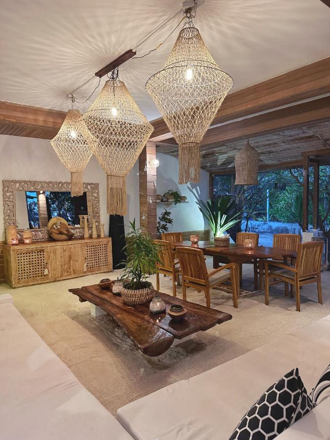 Iru Maldives Hotel Thulusdhoo Buitenkant foto