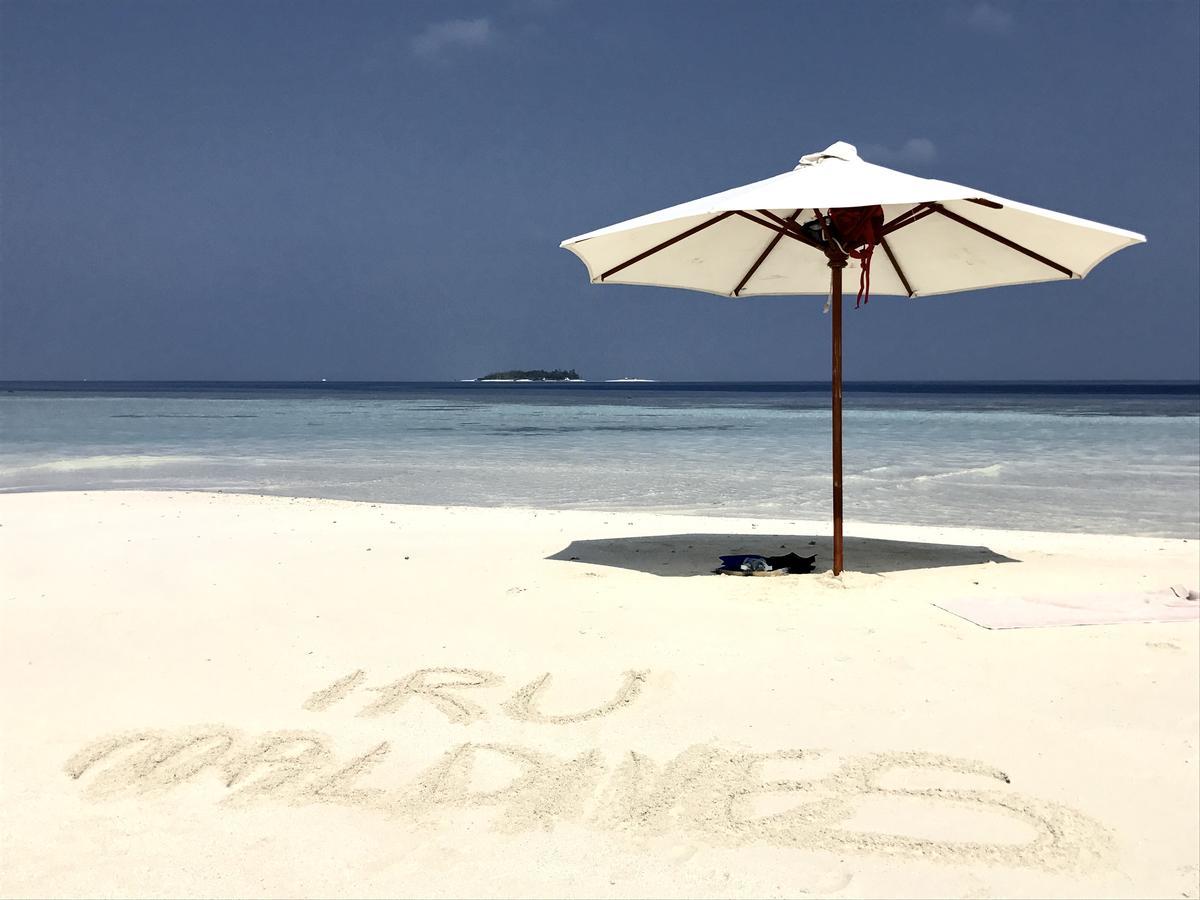 Iru Maldives Hotel Thulusdhoo Buitenkant foto